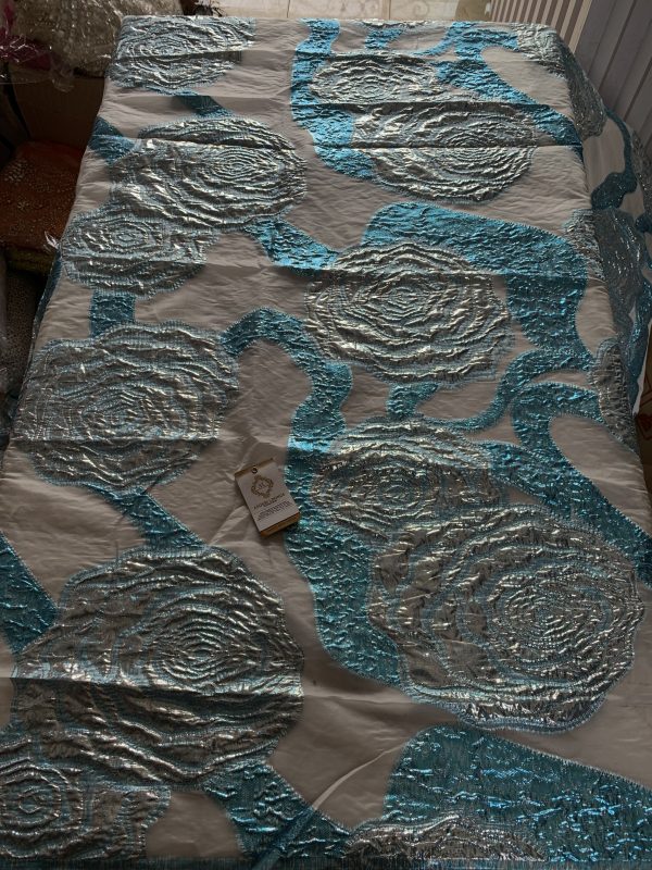 Kesha Brocade